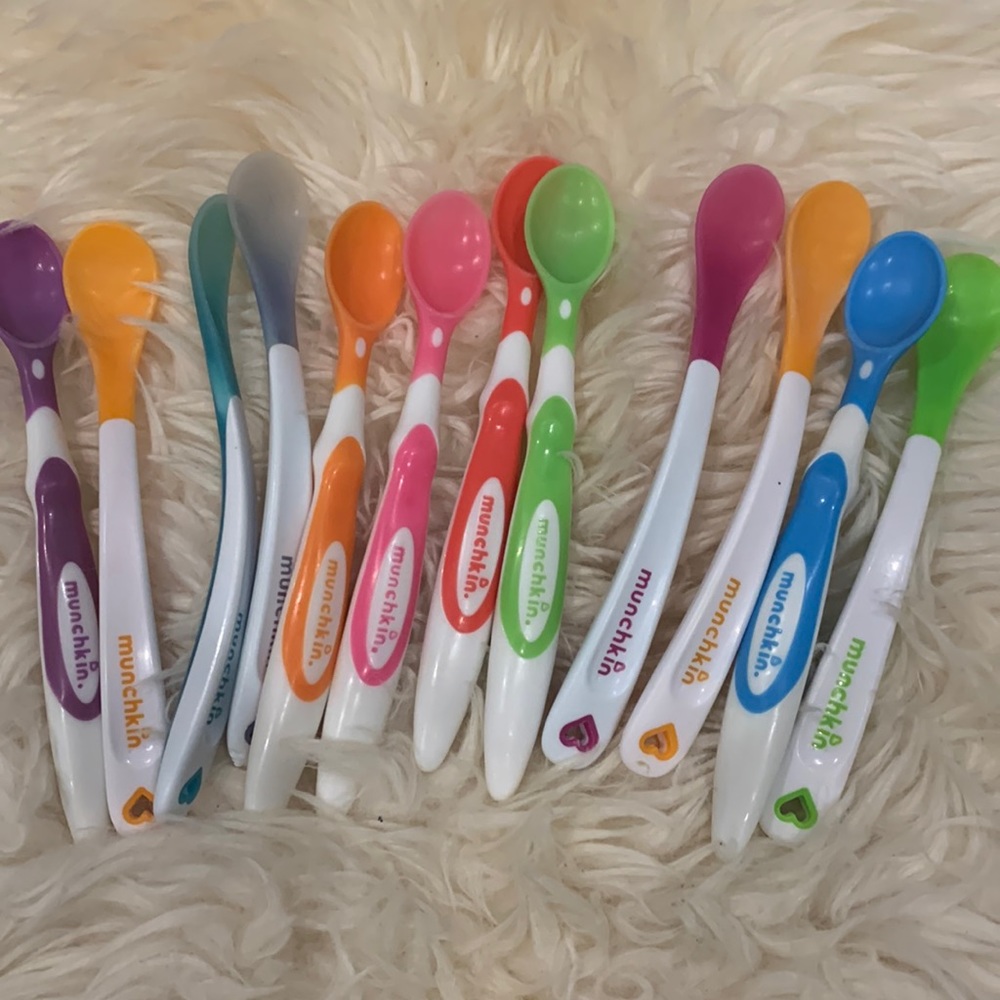 Munchkin Baby/Toddler Feeding Spoons Multi-Coloured (12 Pieces)